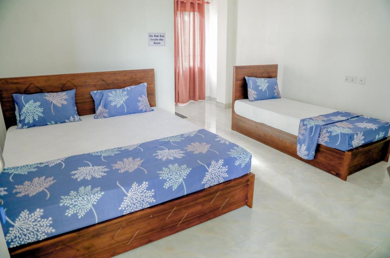 Araliya Lagoon Park Resort Negombo Exterior photo