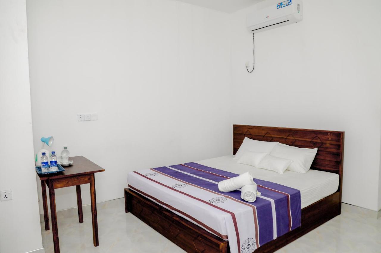 Araliya Lagoon Park Resort Negombo Exterior photo